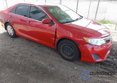 2012 Toyota Camry L z USA, uszkodzony, nr VIN 4T1BF1FKXCU617002